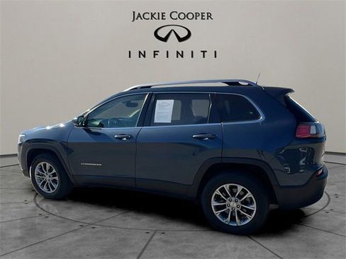 Used 2021 Jeep Cherokee Latitude Lux image 3