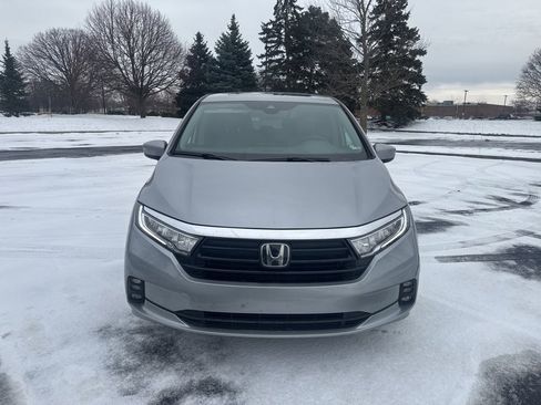 Certified 2023 Honda Odyssey EX-L image 3