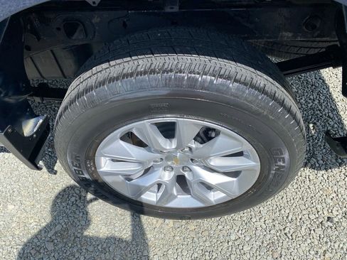 Used 2022 Chevrolet Silverado 1500 Custom RWD image 27