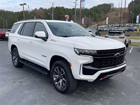 Certified 2024 Chevrolet Tahoe Z71 w/ Luxury Package image 6