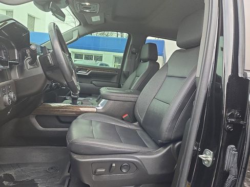 Used 2022 Chevrolet Silverado 1500 RST w/ Convenience Package II image 18