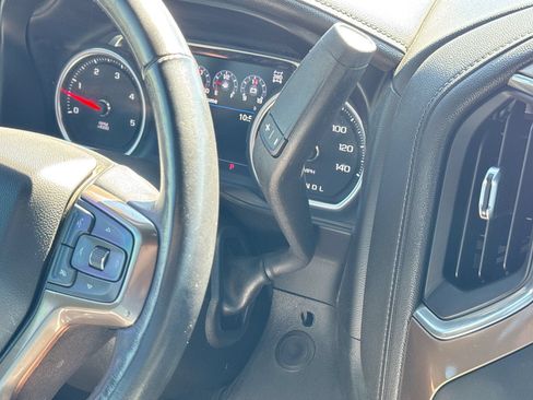 Used 2021 Chevrolet Silverado 2500 High Country AWD/4WD image 19