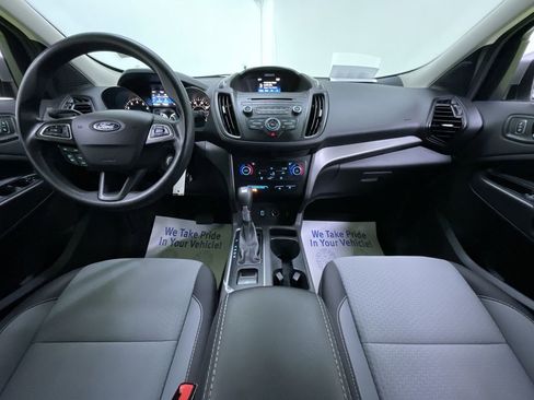 Used 2017 Ford Escape SE image 18