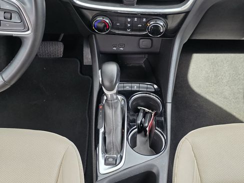 Used 2024 Buick Encore GX Sport Touring FWD image 21