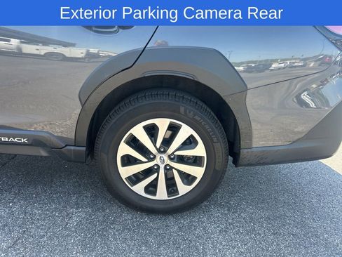 Used 2023 Subaru Outback Premium AWD/4WD image 10