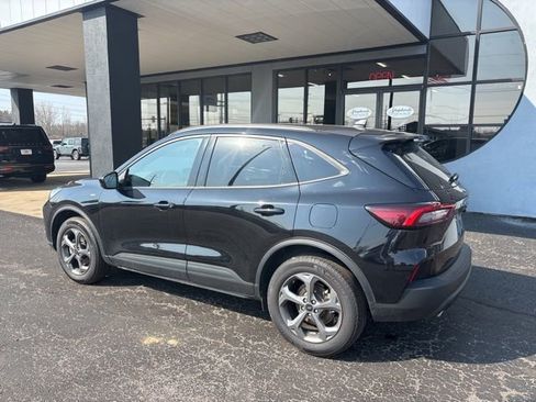 Used 2025 Ford Escape ST-Line Select AWD/4WD image 5
