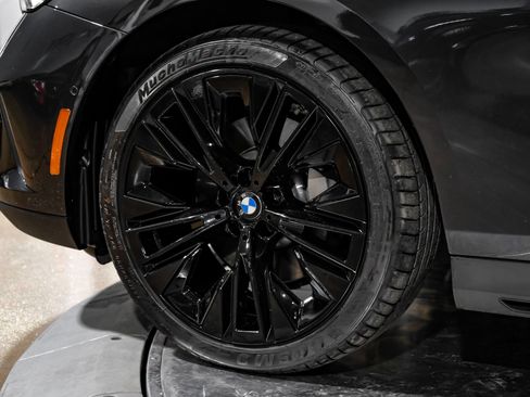Used 2025 BMW 530i RWD image 71
