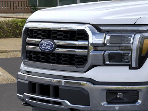 New 2025 Ford F150 Lariat w/ Equipment Group 501A Mid image 17