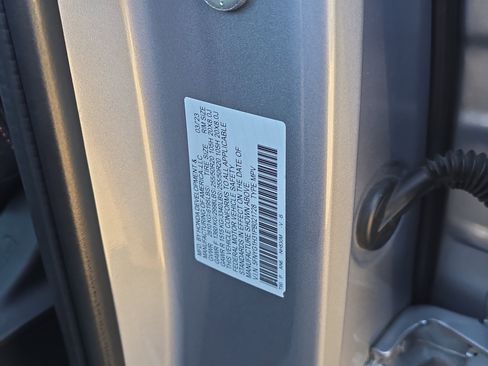 Used 2023 Honda Pilot Sport image 37