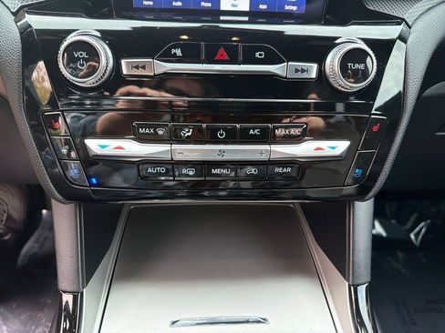 Used 2022 Ford Explorer ST w/ Equipment Group 401A image 28