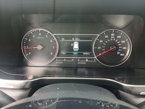 Certified 2023 Kia Sorento LX image 23