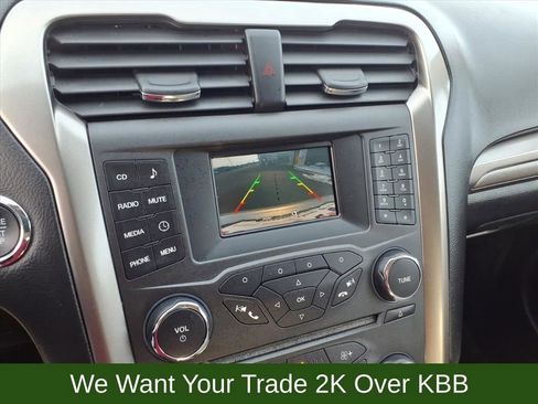 Used 2018 Ford Fusion S image 21