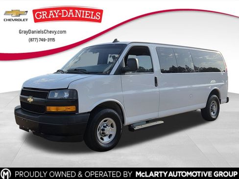 Used 2023 Chevrolet Express 3500 LS RWD image 1
