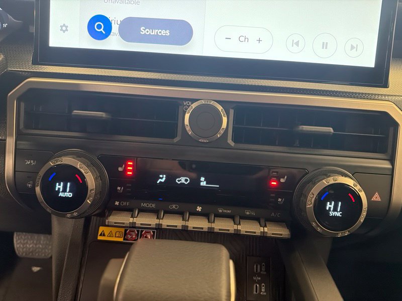 New 2026 Toyota 4Runner Limited AWD/4WD image 35