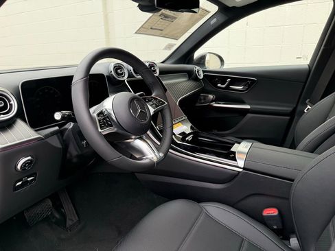 New 2026 Mercedes-Benz GLC 300 4MATIC image 4