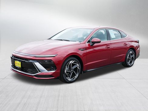Certified 2026 Hyundai Sonata SEL AWD/4WD image 3