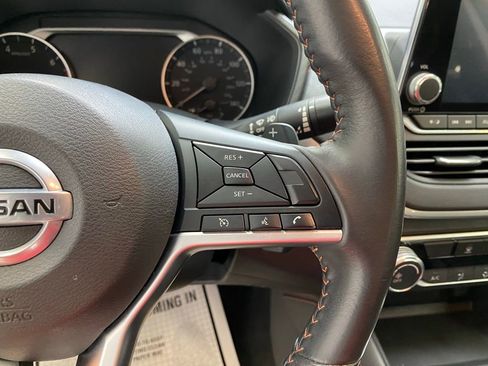 Used 2022 Nissan Altima 2.5 SR image 28