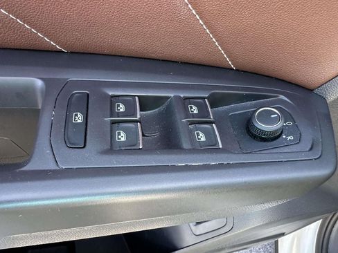 Used 2022 Volkswagen Atlas SEL AWD/4WD image 20