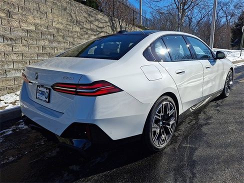 New 2026 BMW 530i xDrive 530i xDrive w/ Executive Package image 6