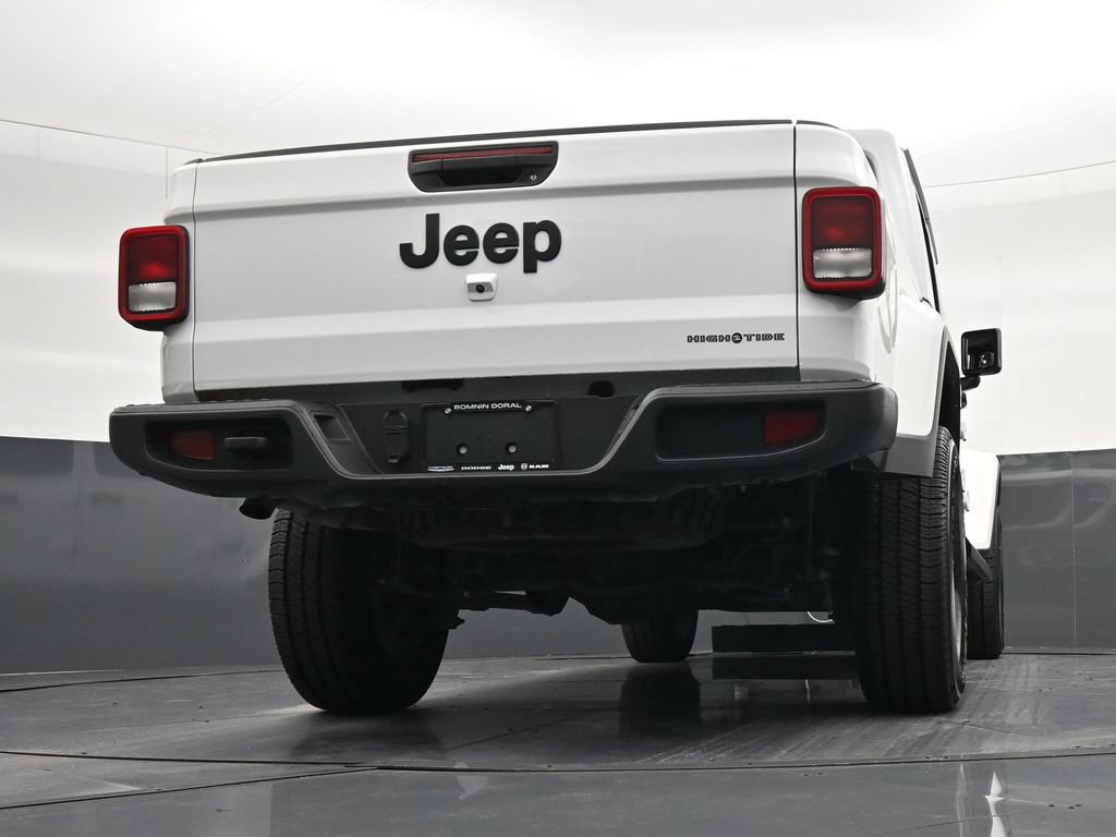 Used 2025 Jeep Gladiator Sport AWD/4WD image 25