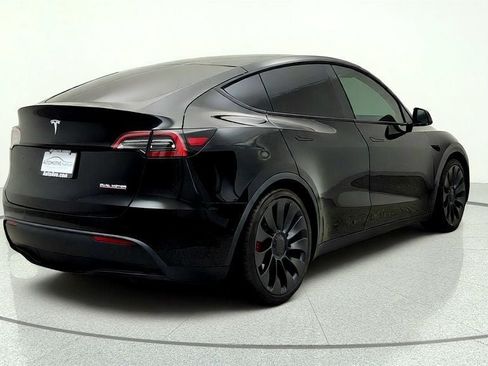 Used 2022 Tesla Model Y Performance AWD/4WD image 5