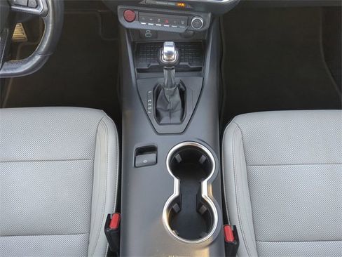 Used 2024 Ford Mustang Premium image 19