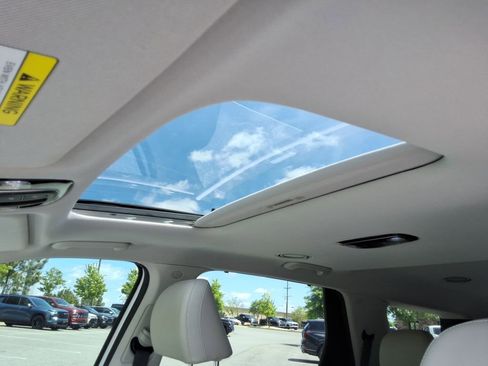 Used 2021 Hyundai Palisade SEL FWD image 25
