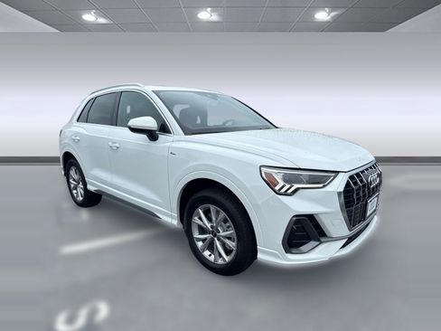 New 2025 Audi Q3 2.0T Premium image 7