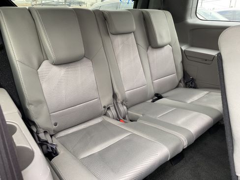 Used 2015 Honda Pilot LX image 17