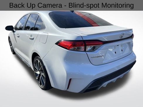 Used 2022 Toyota Corolla SE image 8