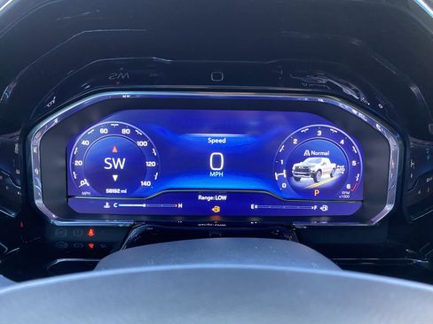 Used 2024 Chevrolet Silverado 1500 ZR2 image 22