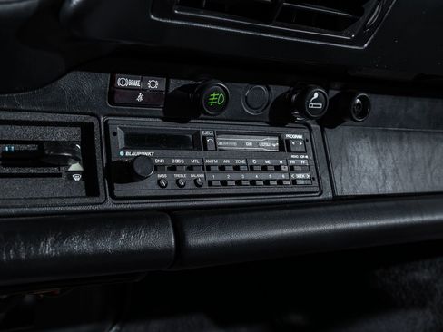 Used 1988 Porsche 911 Carrera image 46