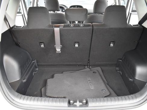 Used 2023 Kia Soul LX w/ LX Technology Package image 25