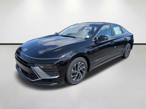 New 2026 Hyundai Sonata Blue FWD image 7