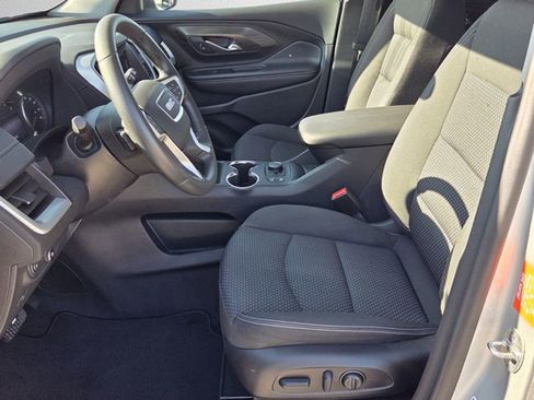 Used 2022 GMC Terrain SLE w/ Driver Convenience Package image 7