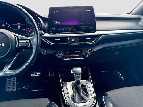 Used 2022 Kia Forte GT-Line w/ GT-Line Technology Package FWD image 18