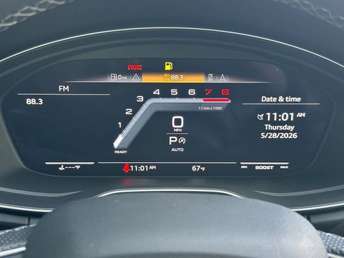 Used 2023 Audi SQ5 Premium Plus w/ Premium Plus Package AWD/4WD image 25