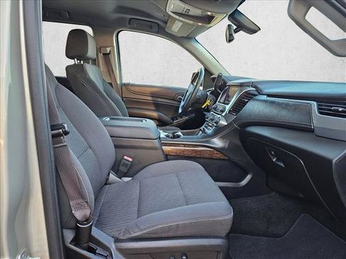 Used 2017 Chevrolet Tahoe LS RWD image 16
