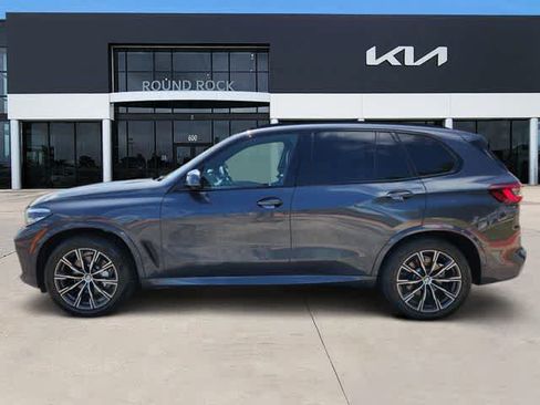 Used 2022 BMW X5 sDrive40i w/ M Sport Package RWD image 4