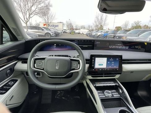 New 2026 Lincoln Nautilus Reserve w/ Jet Appearance Package AWD/4WD image 6