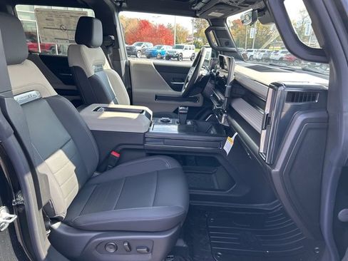 New 2026 GMC Hummer EV SUV image 11