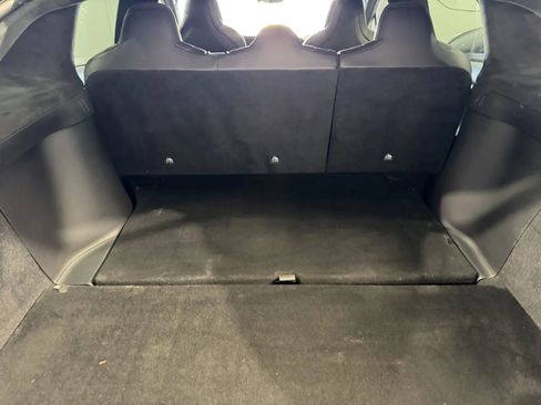 Used 2018 Tesla Model X 75D image 8