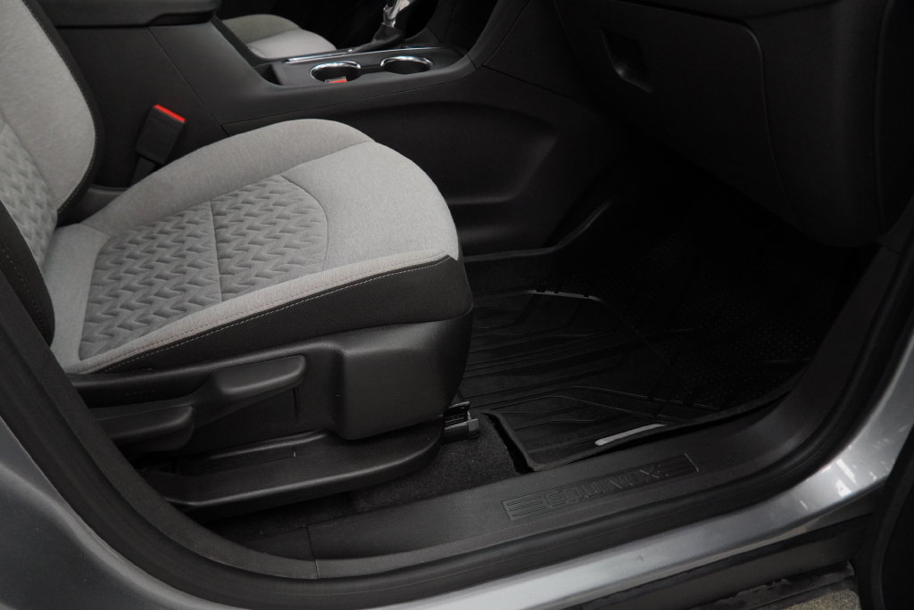 Certified 2024 Chevrolet Equinox LS w/ LS Convenience Package FWD image 41