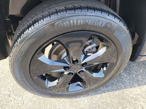 Used 2019 Jeep Compass Altitude image 17