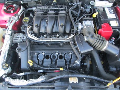 Used 2012 Ford Fusion SE image 19