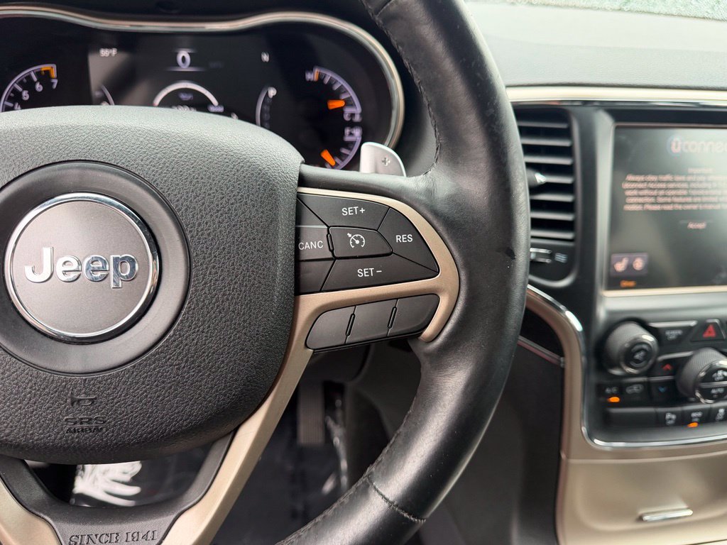 Used 2014 Jeep Grand Cherokee Limited w/ Trailer Tow Group IV AWD/4WD image 17