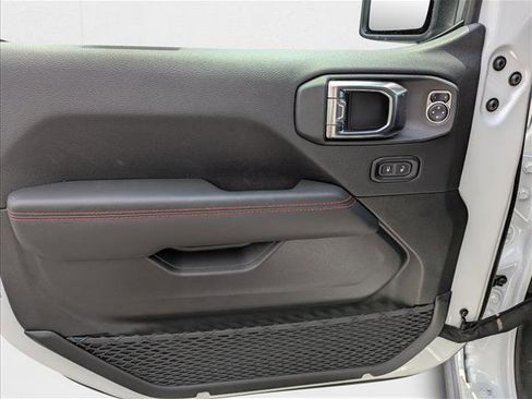 New 2025 Jeep Wrangler Rubicon w/ XTREMEE 35" Tire Package image 13