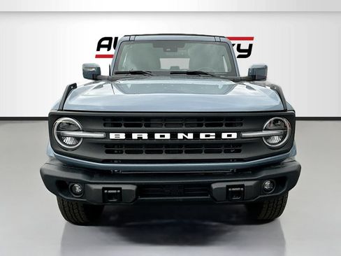 Used 2025 Ford Bronco Outer Banks AWD/4WD image 2