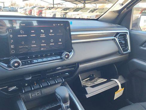 New 2026 GMC Canyon Elevation w/ Convenience Package image 35