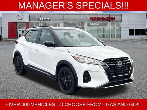 Used 2023 Nissan Kicks SR FWD image 1